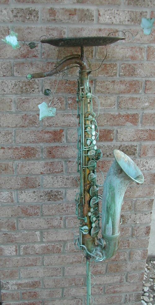 birdfeeder tenor sax